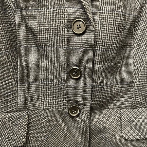 NWT Jones New York Charcoal Gray Plaid Olivia Blazer Fitted Suit Blazer US 10 - Picture 6 of 16